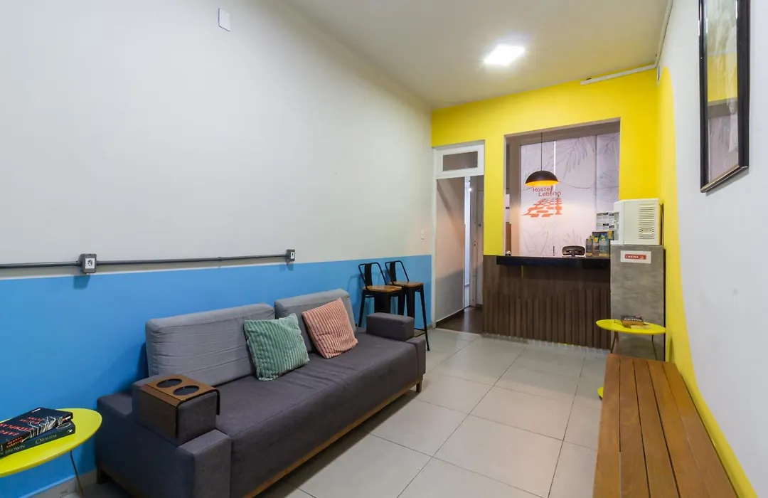 Hostel Leblon-1